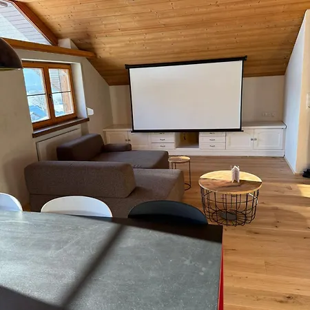 Appartement Garage Loft Satteins